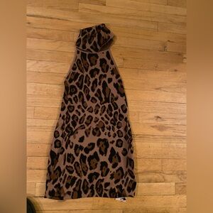 Super down size small gorgeous leopard dress.